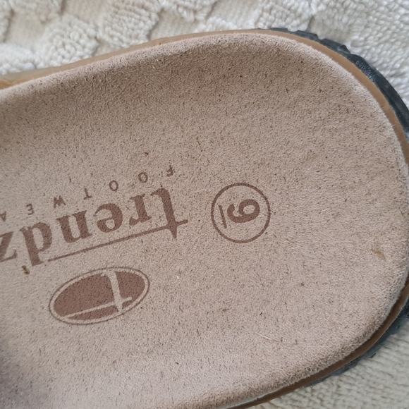 💥Trendz💥 - Picture 15 of 16